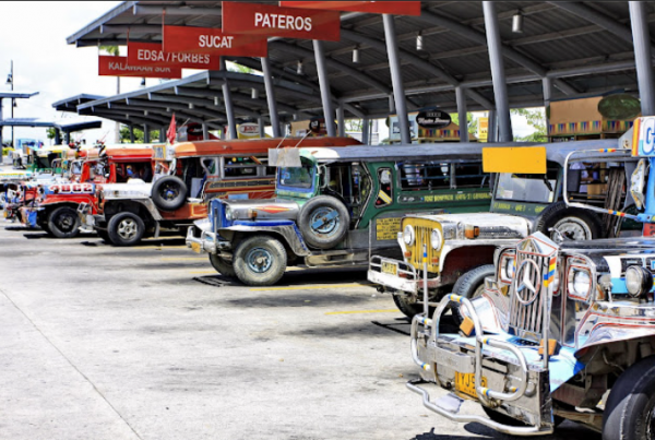 Remind transport operators about student discount : LTFRB